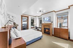 Premier Village Retreat | Walk to Canyons, Pets OK