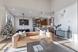 Private Hot Tub|Snowy Lake Views |Gorgeous New Home