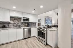 Spacious Ski Haven at Silver King Hotel