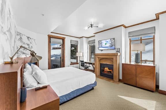 Premier Village Retreat | Walk to Canyons, Pets OK