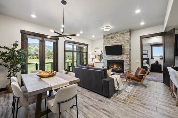 Maya's Ski & Golf Home Mountain Views Pool Hot Tub