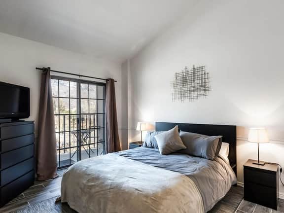 Mountain Flurry: Quaint Condo|Heart of Park City