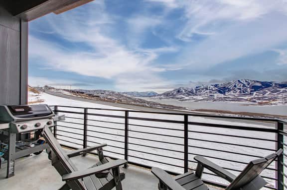 NEW! Breathtaking Views from Every Room/Fireplace - Image 4