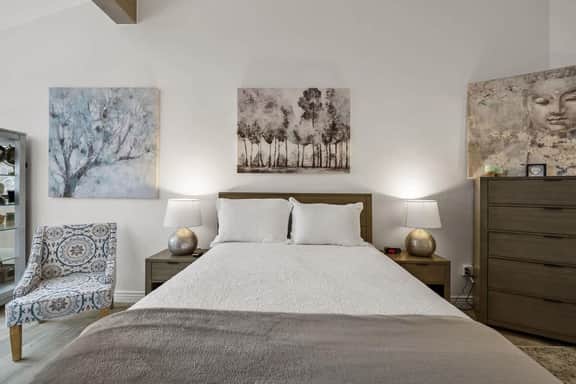 Spacious Ski Haven at Silver King Hotel