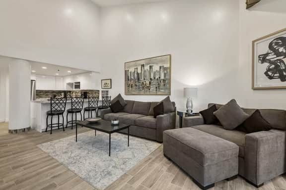 Spacious Ski Haven at Silver King Hotel