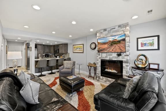 Park City Condo: Walkable Location w/ Hot Tub - Image 1