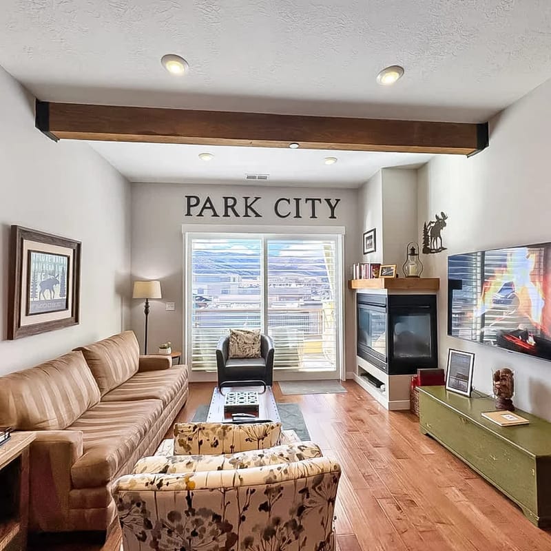 Breathtaking Views, Shopping Center Steps Away!
